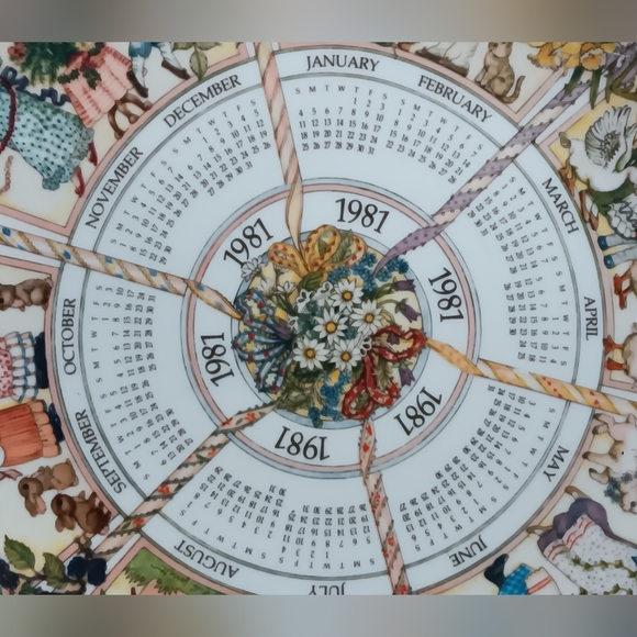 1981 Calendar Plate by Deborah Bell Jarrett - Picture 2 of 15